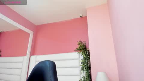 Mariam online show from November 2025 03:38:02 AM