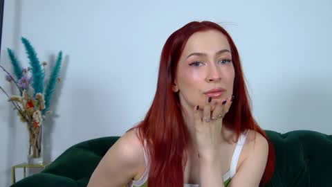 Snapshot of mariamenson chatting on May 2026 06:49:01 PM MariaMenson online show from May 2026 06:49:01 PM