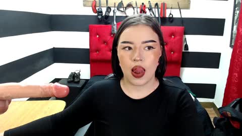 Marian online show from February 2025 03:30:02 AM