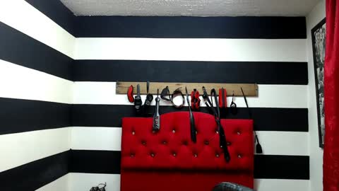 Marian online show from February 2025 09:43:01 AM