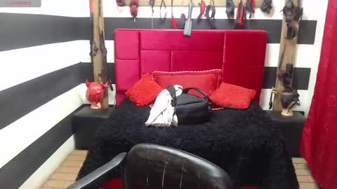 Marian online show from October 2025 03:14:02 AM