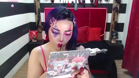 Marian online show from October 2025 01:13:02 AM