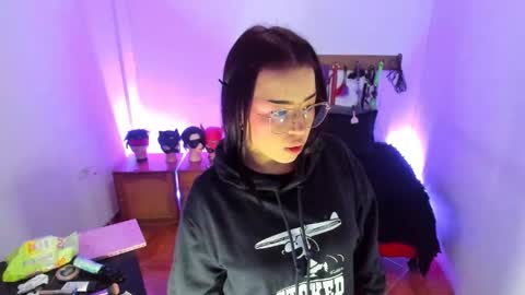 Marian online show from December 2025 03:14:02 AM