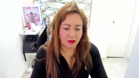 Snapshot of mariana01_m chatting on July 2026 12:22:02 PM mariana01_m online show from July 2026 12:22:02 PM