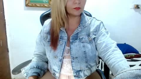 Snapshot of mariana995649 chatting on February 2025 04:35:01 PM mariana995649 online show from February 2025 04:35:01 PM