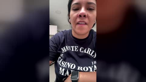Snapshot of mariana_c chatting on May 2026 03:07:02 PM Mar y online show from May 2026 03:07:02 PM