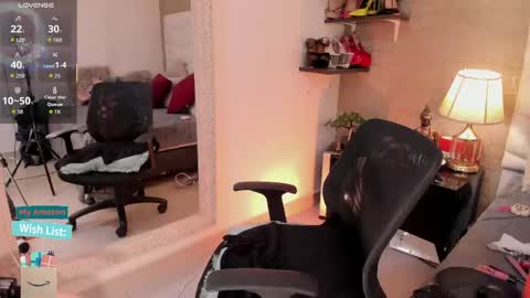 Snapshot of mariana_c chatting on May 2026 04:04:02 PM Mar y online show from May 2026 04:04:02 PM