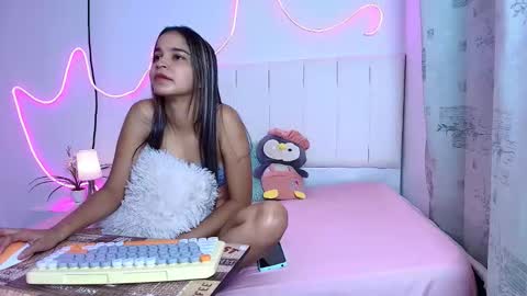 maria online show from December 2025 02:02:02 PM