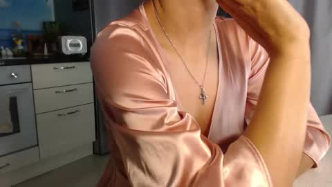 MarianaMur online show from September 2025 05:42:02 AM