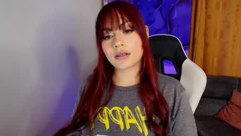 Snapshot of mariana_sub_ chatting on October 2025 08:32:01 PM Your favorite online show from October 2025 08:32:01 PM