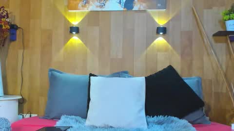 Mariana Angel online show from February 2026 04:03:02 PM