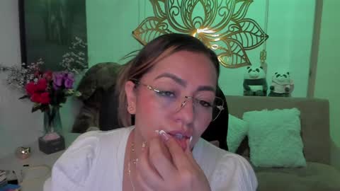 Mariana Lopez online show from February 2025 09:05:02 AM