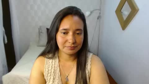 Snapshot of marianasantana_ chatting on February 2026 09:57:01 PM Im Mariana online show from February 2026 09:57:01 PM