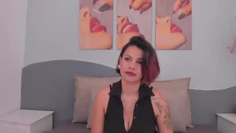 Snapshot of marianasanz chatting on March 2026 01:48:01 PM Mariana online show from March 2026 01:48:01 PM