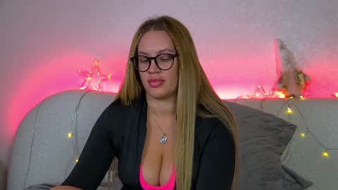 Maria online show from January 2025 06:54:02 PM