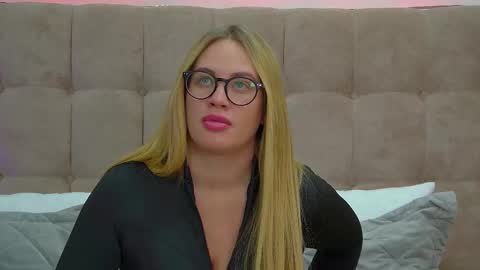 Maria online show from February 2025 06:31:01 PM