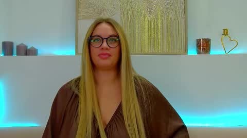 Maria online show from March 2025 04:07:02 AM