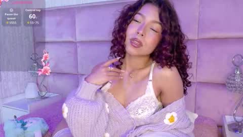 marianna_ray_ online show from December 2025 08:15:01 PM