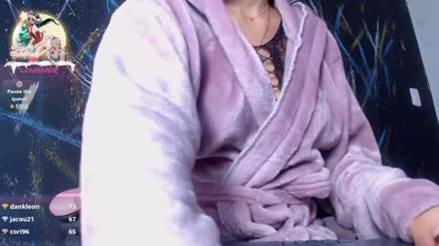 Marian online show from December 2024 11:28:01 PM