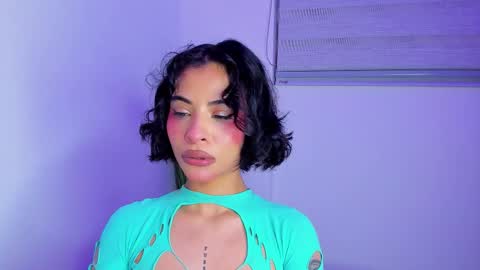 Snapshot of marianne__ chatting on February 2026 03:01:01 AM M A R I A N E online show from February 2026 03:01:01 AM