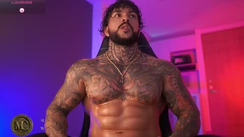 Mariano Costa online show from November 2025 02:21:01 AM