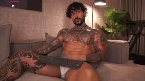 Mariano Costa online show from February 2026 02:42:02 AM