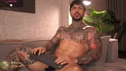 Snapshot of mariano_costa chatting on May 2026 03:36:02 AM Mariano Costa online show from May 2026 03:36:02 AM
