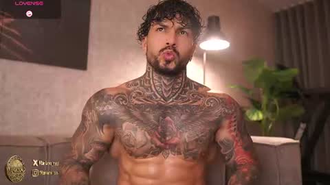 Snapshot of mariano_costa chatting on July 2026 04:27:02 AM Mariano Costa online show from July 2026 04:27:02 AM