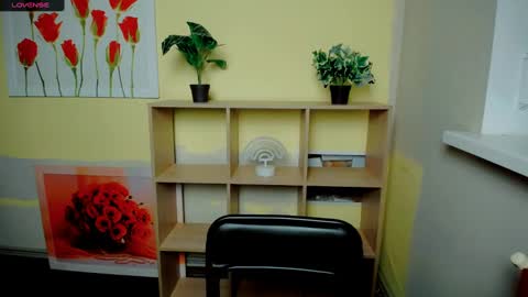 Mariia online show from February 2025 04:33:01 PM