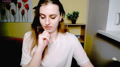 Mariia online show from March 2025 03:20:01 PM