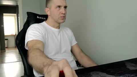 maribor5879 online show from February 2025 12:37:01 PM