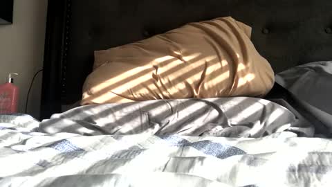 marie00090 online show from November 2025 06:52:01 PM