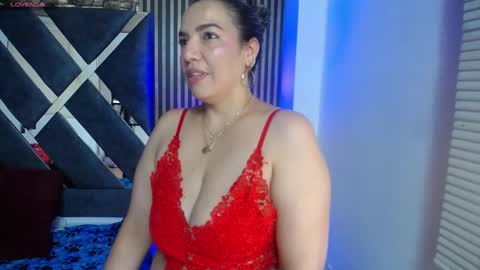 Snapshot of marie_hss chatting on February 2025 08:33:02 PM marie_hss online show from February 2025 08:33:02 PM