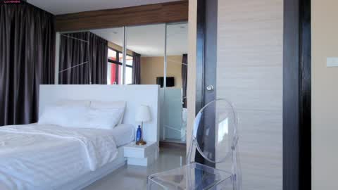 Snapshot of marie_jacob chatting on December 2024 06:54:01 AM Marie online show from December 2024 06:54:01 AM