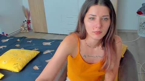 Marie   online show from March 2026 06:17:02 AM