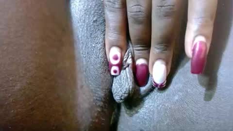 mariebae4 online show from November 2025 11:59:01 PM