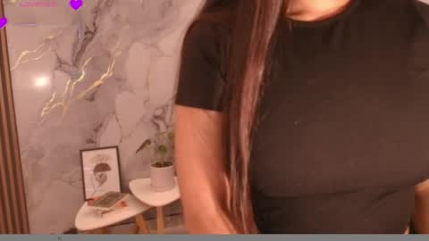 Snapshot of mariejane2 chatting on April 2026 01:00:01 AM Im Marie Jane online show from April 2026 01:00:01 AM