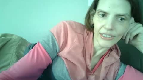 Mariejojo online show from April 2026 03:31:02 PM