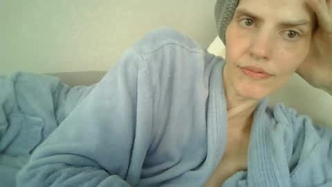 Snapshot of mariejojo chatting on June 2026 02:15:01 PM Mariejojo online show from June 2026 02:15:01 PM