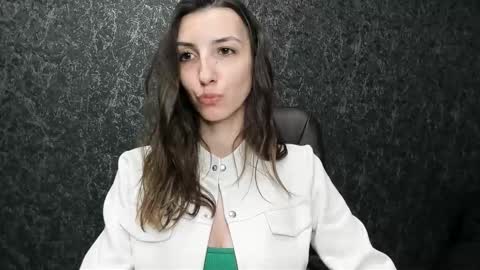 Snapshot of marielleanker chatting on September 2025 12:44:02 AM marielleanker online show from September 2025 12:44:02 AM