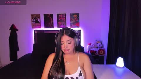 Snapshot of mariiana_hasper chatting on January 2026 03:32:01 AM Mariana Hasper online show from January 2026 03:32:01 AM