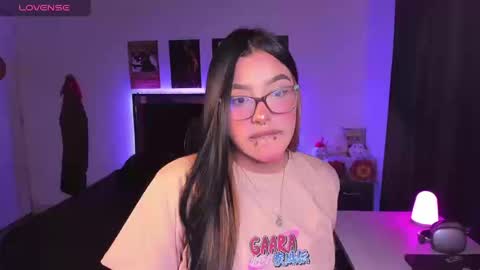 Snapshot of mariiana_hasper chatting on February 2026 06:25:02 AM Mariana Hasper online show from February 2026 06:25:02 AM