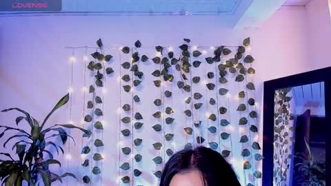 Maryyy online show from December 2024 05:28:02 PM