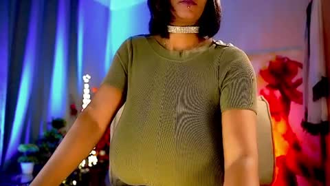 Snapshot of mariicha chatting on December 2024 07:06:02 AM Nikita - Scroll down and read my bio please. New Pictures in Bio online show from December 2024 07:06:02 AM