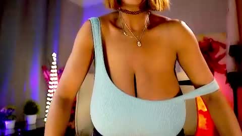 Snapshot of mariicha chatting on July 2026 08:09:02 AM Nikita - Scroll down and read my bio please. New Pictures in Bio online show from July 2026 08:09:02 AM