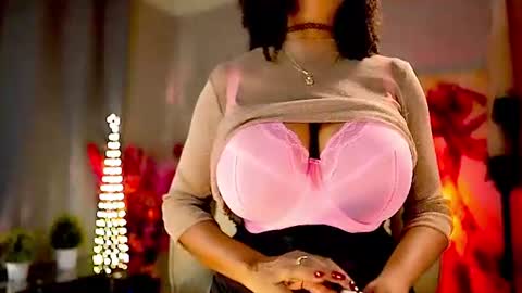 Snapshot of mariicha chatting on July 2026 07:12:01 AM Nikita - Scroll down and read my bio please. New Pictures in Bio online show from July 2026 07:12:01 AM