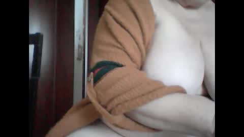 Snapshot of marilu64 chatting on December 2024 02:01:02 PM marilu64 online show from December 2024 02:01:02 PM