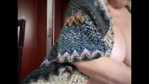 Snapshot of marilu64 chatting on January 2025 01:41:01 PM marilu64 online show from January 2025 01:41:01 PM