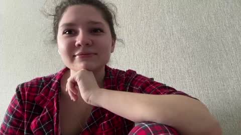 Emmie online show from May 2026 12:28:02 AM