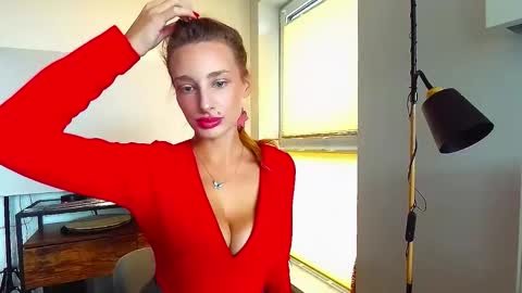 MarilynDevilish online show from December 2025 08:23:01 AM